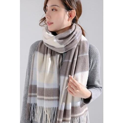 2021 New 100% Wool Scarf Women Thicken Cashmere Shawls Wraps Echarpe Pashmina for Ladies Winter Plaid Wool Scarves Foulard Femme