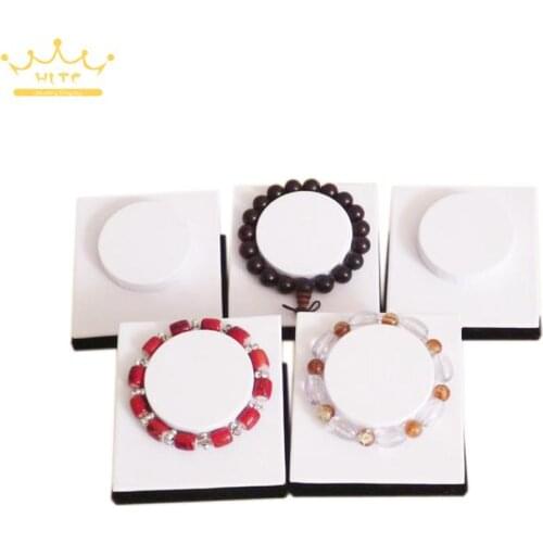 Wholesale 5pcs White Leather Jewelry Display Stand Bracelets Display Shelf Bangle Holder Jewelyr Show
