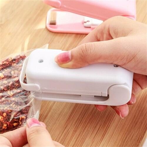 1Pcs Portable Mini Household Sealing Machine Sealer Food Saver Plastic Bag Capper Hand Pressure Sealer Without Battery HOT