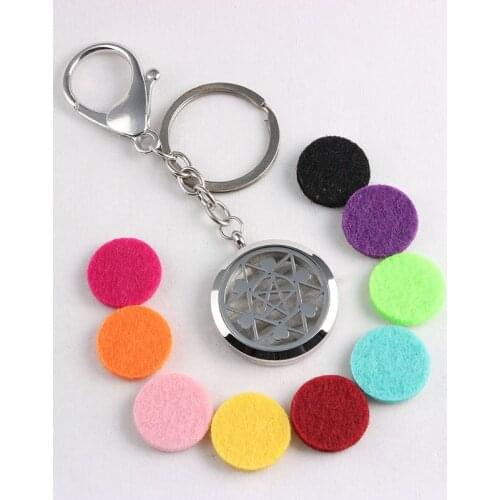2017 Star Stainless Steel Perfume Locket Keychain Aromatherapy Essential Oils Diffuser Locket Keychain Keyrings 10PCS