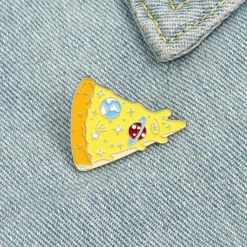 Universe Best Pizza Enamel Pins Custom Space Pizza Brooches Cute Cartoon Food Bag Lapel Pin Shirt Badge Jewelry Gift Kids Friend