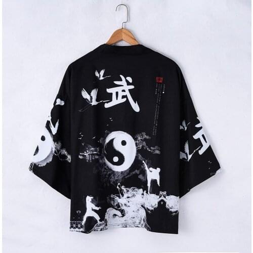 2020 Japanese Style Casual Kimono Streetwear Men Women Fashion Cardigan Japan Harajuku Anime Thin Robe Clothes