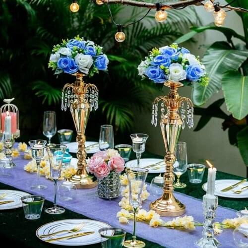 Metal Wedding Centerpieces Vase & Pillar Candle Holder for Wedding Party Dinner Centerpiece Event for Reception Tables