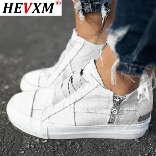 Womens Vulcanized Shoes 2021 Spring Hot Sell Slip On Solid Color Ladies Sneakers Comfortable Flat Outdoor Female Casual Shoes