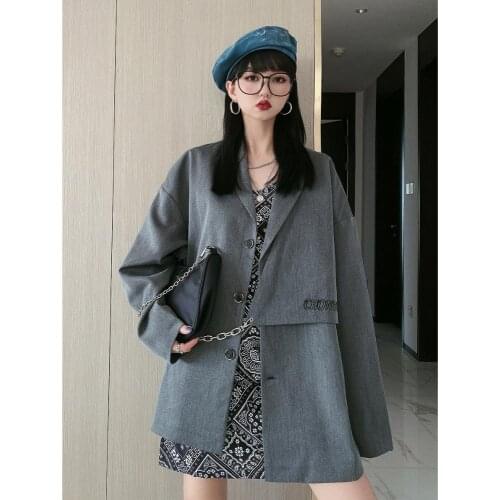 Handsome mens and womens mens and womens large size suits autumn loose BF stitching chain small design fake two suit coats