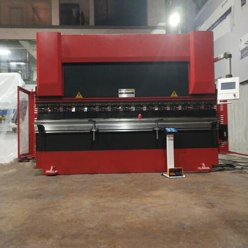 High precision TP10S system sheet metal press brake, CNC hydraulic bending Machine with mould customizable, quick clip