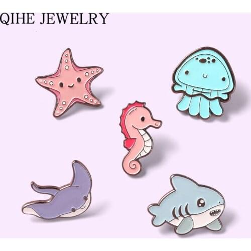 Marine Life Enaml Pin Sea Hippocampus Starfish Shark Brooches Cute Bag Clothes Lapel Pins Badge Jewelry for Friends Wholesale