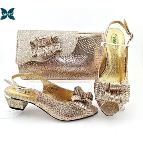 2021 Nigerian New Arrival Italian Design Speical Narrow Band and Cross-tied Style Party Champange Color Women Shoes and Bag Set