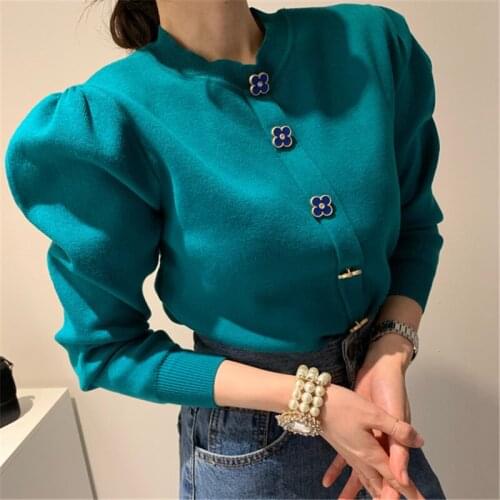 Elegant Lucky Four-leaf Clover Button Women Sweater and Pullovers 2020 Autumn Winter Elegant Puff Sleeve Sweater 4 colors