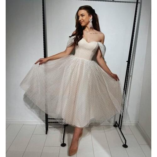 Light Champagne Short Lace Wedding Dress 2021 Off Shoulder Tea Length Point Net Bridal Gown Gorgeous Bride Robe De Mariage