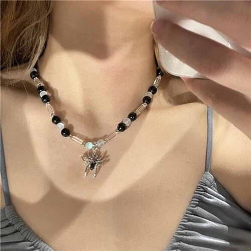 Do Dower Beaded Chokers