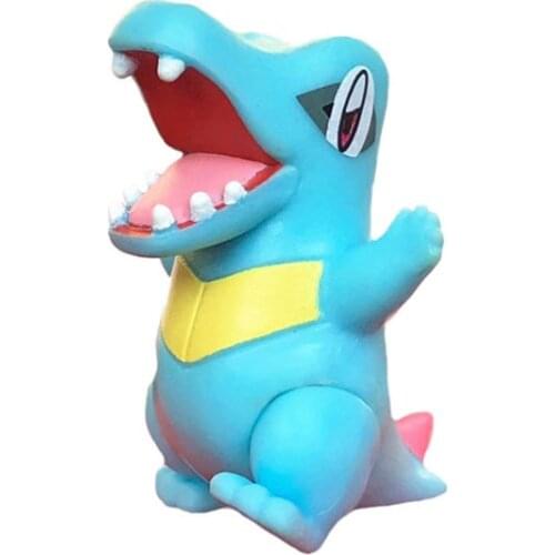 4cm Anime Figures Totodile pokemones Action Figure Dolls Toys Collection Kids Gifts