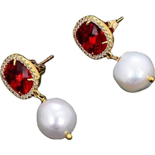 GG Jewelry White Keshi Baroque Pearl Red Square Cat Eye Jade Earrings