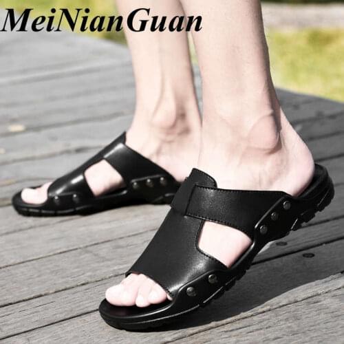 Classic Mens Sneaker High Quality Man Sneakers Flats Big Size Mens Casual Shoes Anti-Slip Crocks Walking Designer Sandals DJ