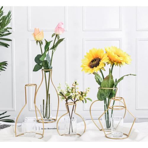 Nordic Artificial Flowers Vase INS Flower Vase Metal Plant Holder Iron Line Gold Vase Solid Flower Rack Holder Table Decor