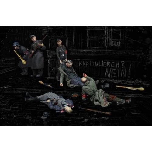 1/35 Resin Model Figure GK,Volkssturm in Action 1945 , Unassembled and unpainted kit