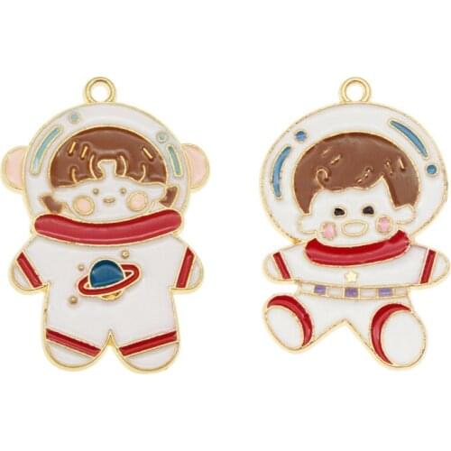 Julie Wang 4PCS Enamel Cartoon Baby Astronaunt Charms Alloy Boy Girl Space Man Pendant Bracelet Jewelry Making Accessory