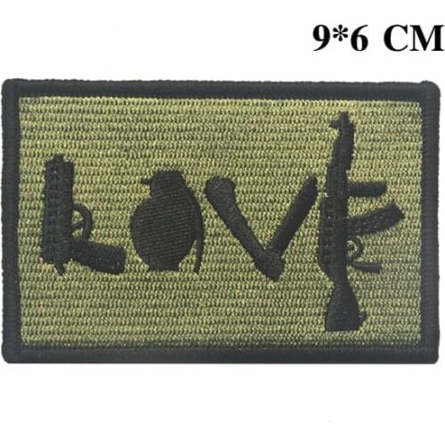 Weapons Love Patch Funny Pistol Grenade Saber Machine Rifle Army Military Tactical Badge Emblem Patch BADGE APPLIQUE