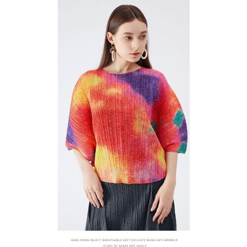 HOT SELLING fashion pleated high-elasti o-neck brief loose short sleeve Gradient T-shirt IN STOCK