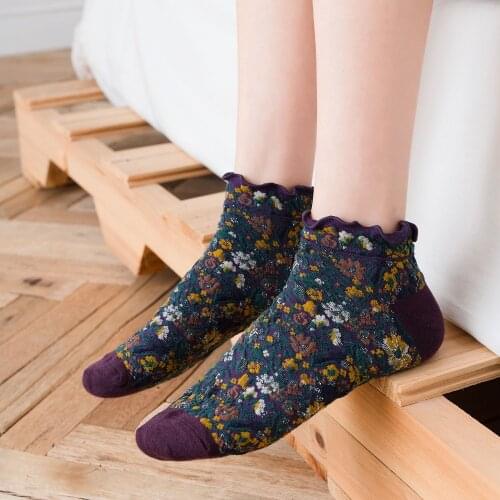 1 Pairs Print Cotton Women Floral Socks Fashion Japanese Retro Streetwear Long Socks for Women Vintage Autumn Winter Cute Socks