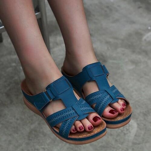 Summer Women Slippers Rome Retro Three-color Casual Shoes Thick Bottom Open Toe Sandals Beach Slip On Slides Female Dropshipping