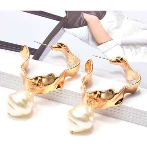 Wholesale New Irregular Gold Metal Dangle Drop Earrings Hanging Pearls Fine Jewelry Accessories For Women Christmas Gift