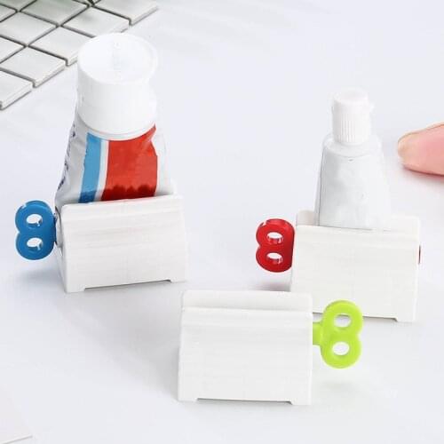 Toothpaste Squeezer Household Bathroom Accessories Clip-on Tooth Paste Rolling Holder Home Cleanser Plastic Squeeze Artifact