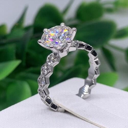 100% 18K 750Au Gold Moissanite Diamond Ring Wedding ring D color VVS With national certificate MO-H10034