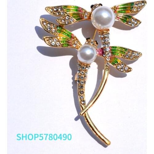 Elegant Breast Pin Dragonfly Giraffe Brooch for Women Multi Color Enameled Brooch Coat Decoration Lady Gifts Fashion Jewelry
