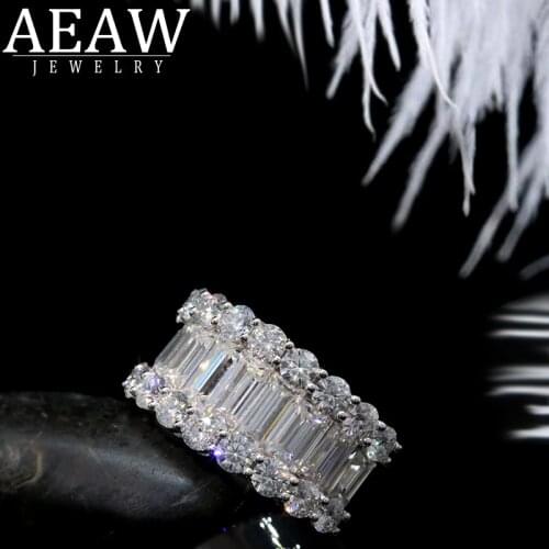 Luxury Solid 18K Gold Moissanite Diamond Wedding Band Round Cut Baguette Cut Diamonds Half Eternity Anniversary Ring