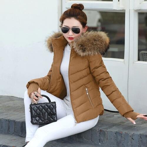 2019 New Winter Coat Women Winter Jacket Womens Parkas Gloves warm detachable fur collar detachable hat Slim fit Outwear
