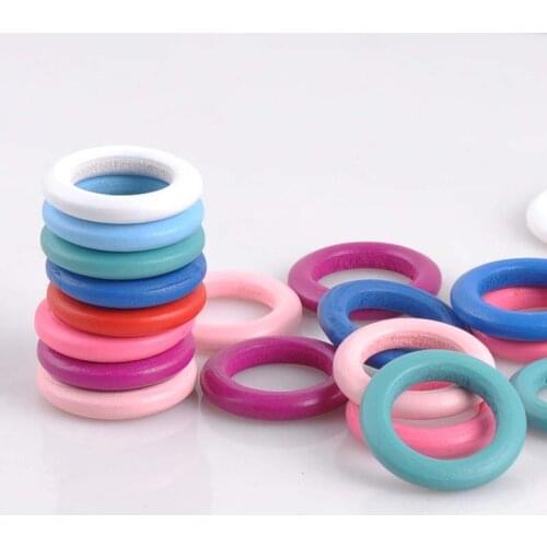40pcs - Large Wooden Ring - 1.26 inch diameter (32mm) - Great for Jewelry, Teethers, Rings Toss Games and More MT1444