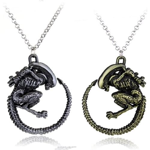 Movie Jewelry Punk Keychain Warrior Alien Goth Horror Giger Pendant Aliens Predator AVP Necklace Fans Christmas Cosplay Gift