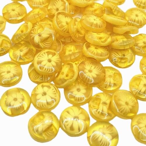 50pc Lots 14mm yellow color flower Plastic Buttons sewing/appliques/craft