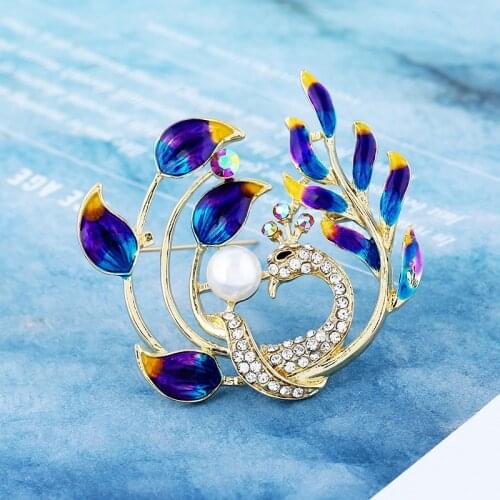DoreenBeads Fashion Animal Series Pin Brooches For Women Peacock Animal Red Imitation Pearl Clear Rhinestone Party Gift 1 Piece