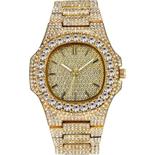 DOOBO Mens Quartz Watch