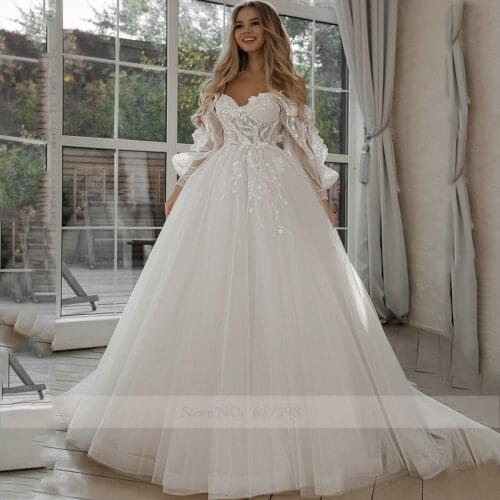 2021 Sweetheart Appliques Spaghetti Straps Long Sleeve Lace Up Back Tulle A-Line Wedding Dress Bridal Gown robes de mariées