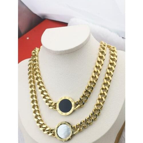 Roxy Hot Black And White Shell Fashion New Goddess Luxury Women Necklace Gold Color Luxe Jewelry Stainless Steel Girl