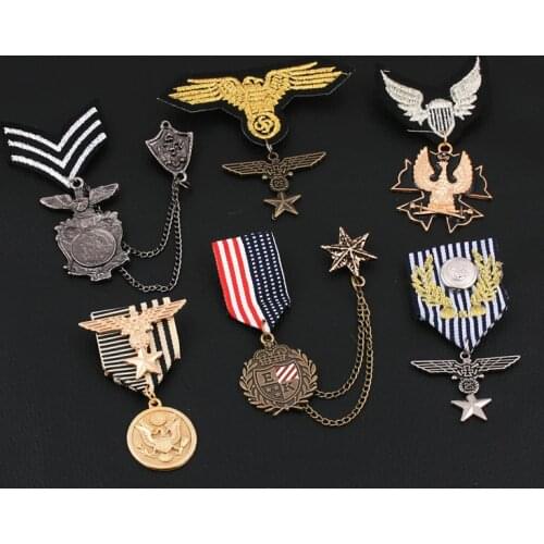 New Retro Eagle Male Lapel Pin Medal Mens Suit Tassel Metal Brooch Pins Badge Vintage Men and Women Accessories Cheap Jewelry