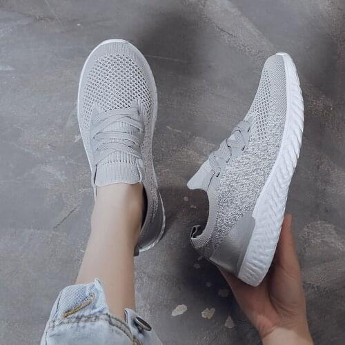 Women Flat Slip on White Shoes Woman Lightweight White Sneakers Summer Autumn Casual Chaussures Femme Basket Flats Shoes