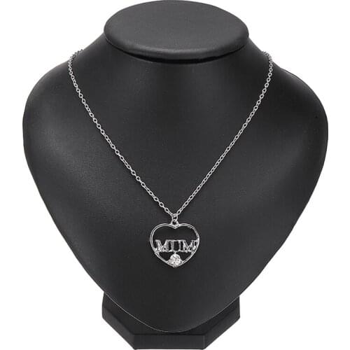 Minimalist Simple Heart Necklace Fashion Hollow Heart Shaped Mum Pendant Necklace Jewelry Mother Special Birthday Gift