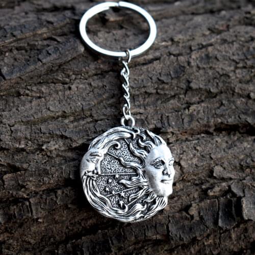 1pcs Crescent Moon Sun keychain Moon Jewelry Celestial