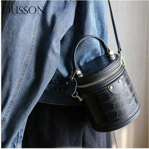 OUSSON 2021 New Design Leather Ladies Fashion Barrel-Shaped Bag Exquisite Crossbody Bag Drawstring Bag