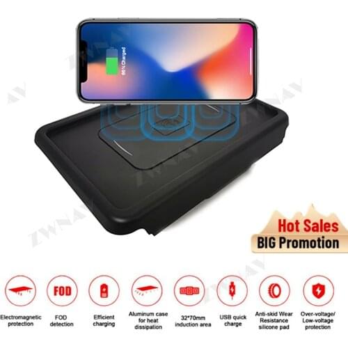 QI Car fast wireless charger For Honda CR-V 2017 2018 2019 2020 car infrared Fast Wireless Charging Car Phone Holder for iPhone