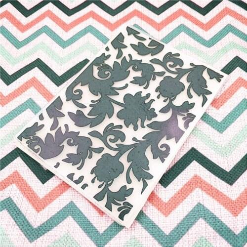 HOT plastic leaves template craft card making paper card album wedding decoration scrapbooking Embossing folders