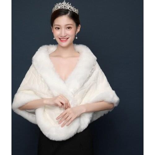 New Winter Red Ivory Faux Fur Jacket Wedding Bridal Wraps Warmer Women Shawl Capes With Muffs Accessories Fast shipping