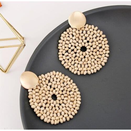 2019 Fashion Female Handmade White Wood beaded Drop Earrings For Women Boho Round Geometric Big Dangle Earring Statement Jewelry