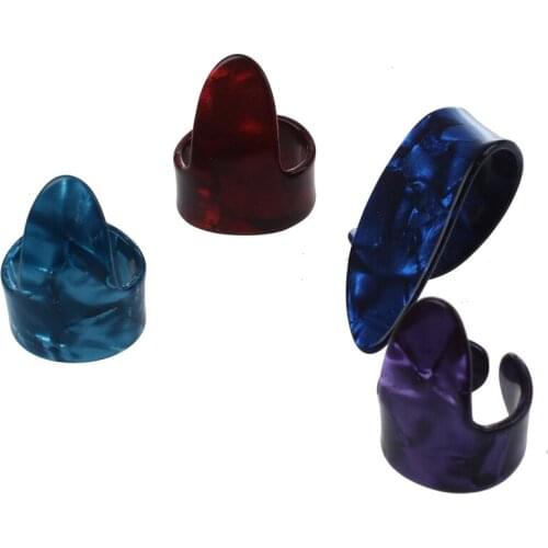 3 Finger Picks + 1 Thumb Pick Plectrums Guitar Plastic