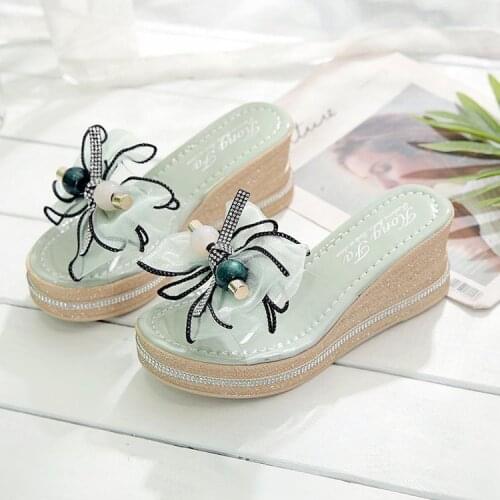 2021 Womens Summer Comfortable Soft-soled Beach Shoes, Womens Crystal Flat Slippers, Womens Sweet Bow Sandals and Slippers