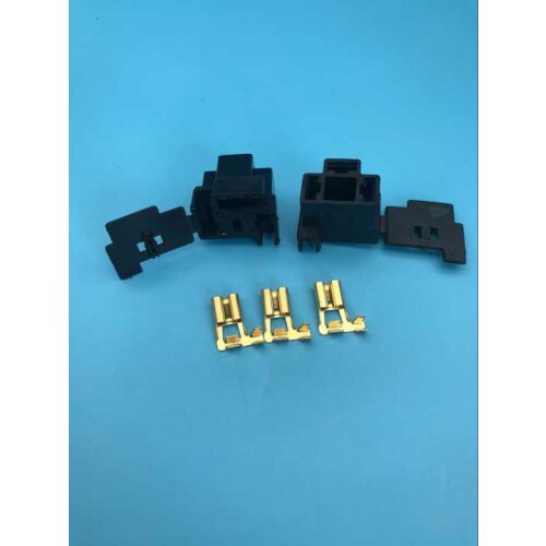 Free shipping DJD031A-1 3 Pin/Way H4 Headlight Automotive Connector Plug Socket Housing